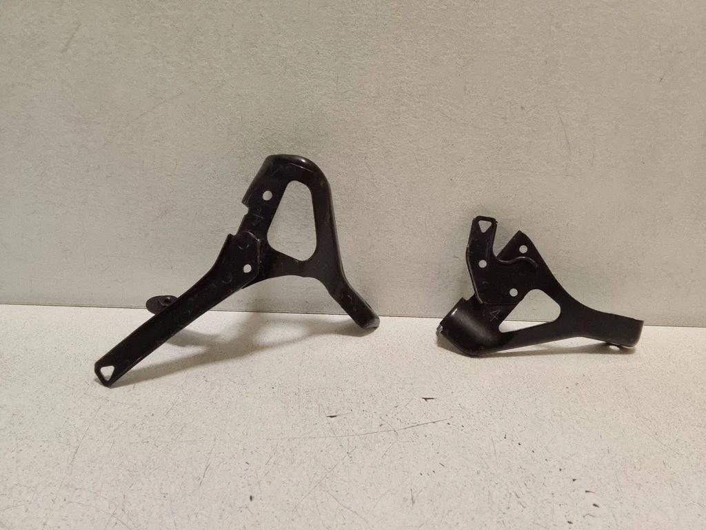 Engine control unit holder – Lexus ES 300h (7th Gen) (2018-2025)