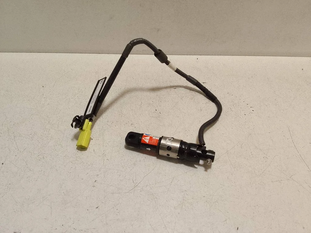 Bonnet Pedestrian Airbag Actuator – Lexus ES 300h (7th Gen) (2018-2025)