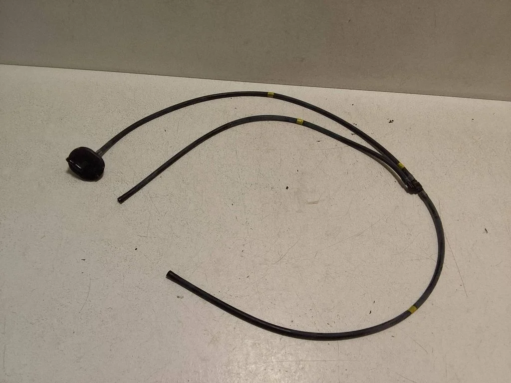 Windshield washer fluid hose – Lexus ES 300h (7th Gen) (2018-2025)