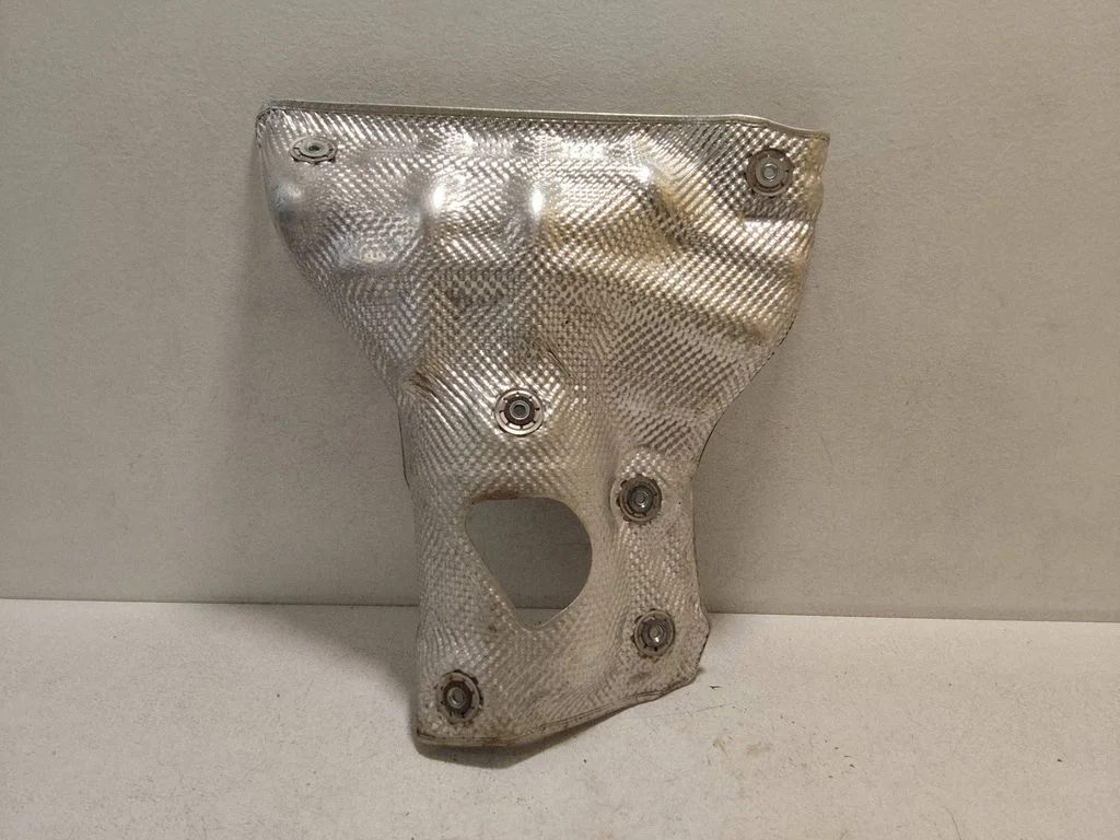 Exhaust heat shield – Lexus ES 300h (7th Gen) (2018-2025)