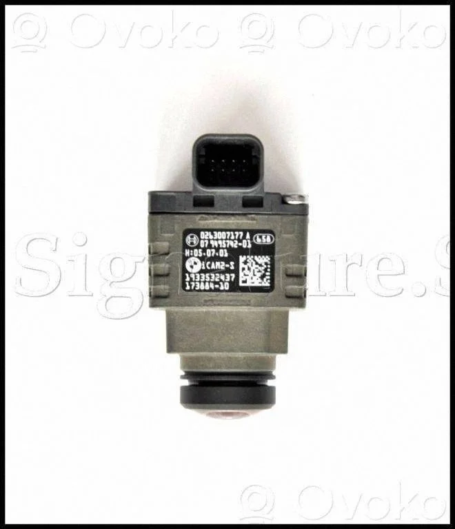 Kamera w zderzaku przednim – BMW Seria 5 G30 G31 G38 (2016-)