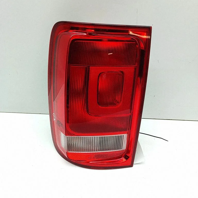 Rear/tail lights 2H2945095E