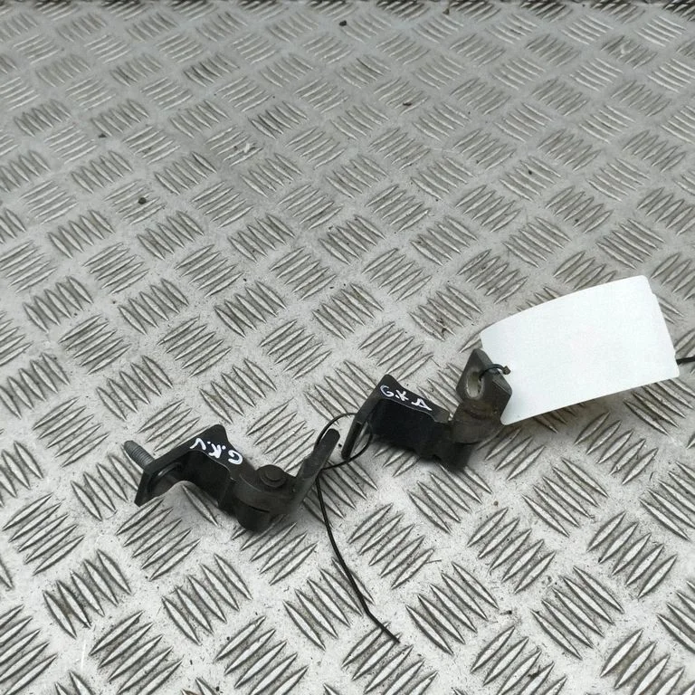 Rear door hinge set – Audi A3 S3 8V (2013-2019)