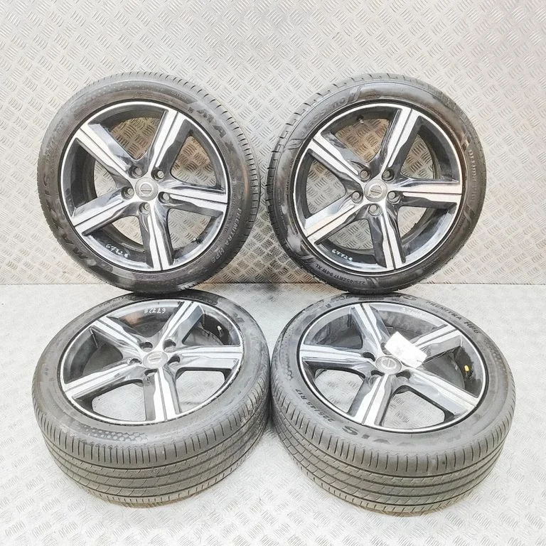 Felgi aluminiowe R17 31423871