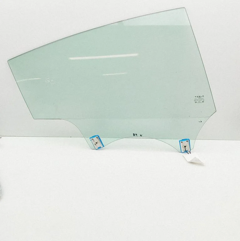 Rear door window glass – Tesla Model Y (2020-)