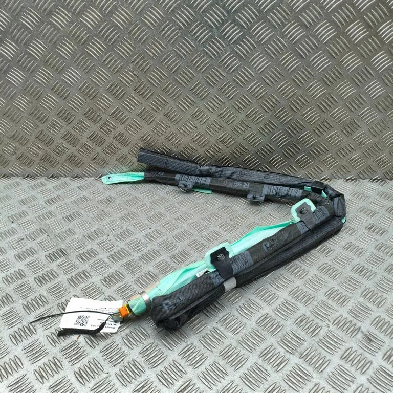 Katuse turvapadi (kardin) 8V4880742A