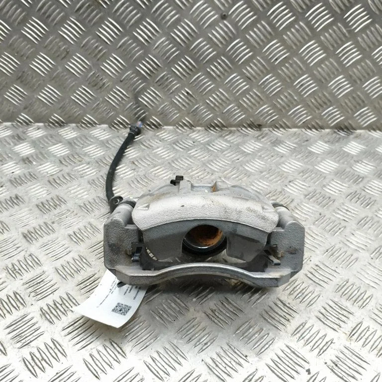 Esimene pidurisadul SA3HA3501200D1