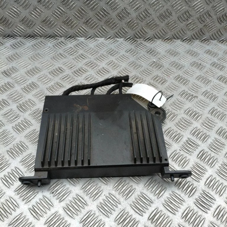 Sound amplifier 32212303
