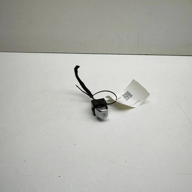 Przełącznik szyb elektrycznych 808000910AA – Omoda 7/C7 (2024-)