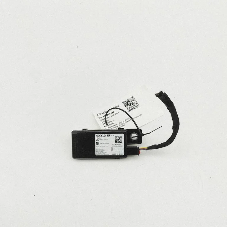 Moduł systemu bezkluczykowego KESSY (keyless) 183236600B