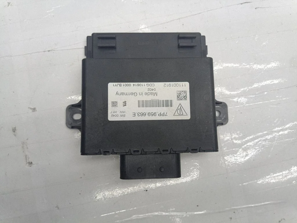 Voltage converter/converter module – Porsche Cayenne (92A) (2010-2017)