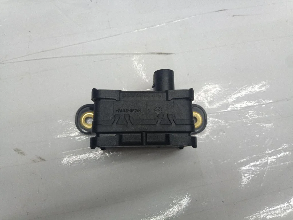 ESP acceleration yaw rate sensor – Porsche Cayenne (92A) (2010-2017)