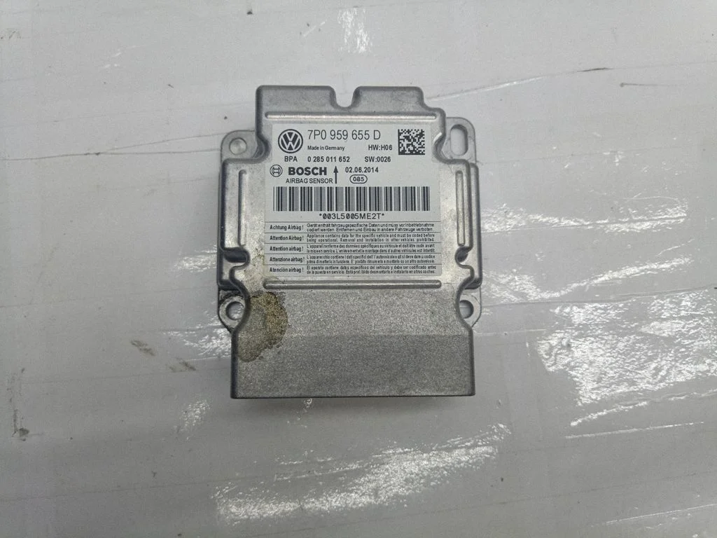 Airbag control unit/module 7P0959655D