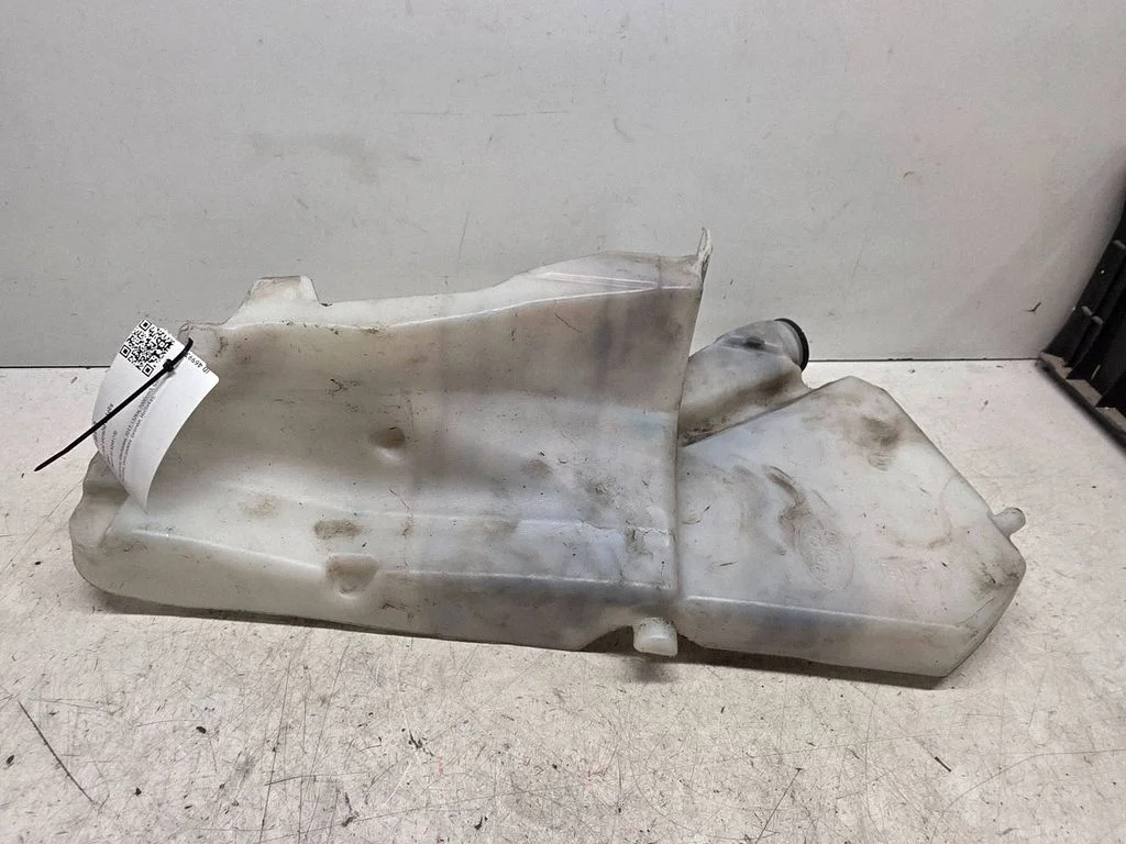 Windshield washer fluid reservoir/tank – Jaguar XF X260 (2015-)