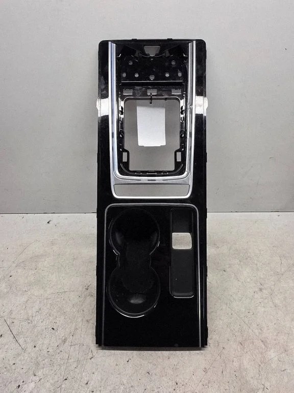 Other center console (tunnel) element GX73044E04D