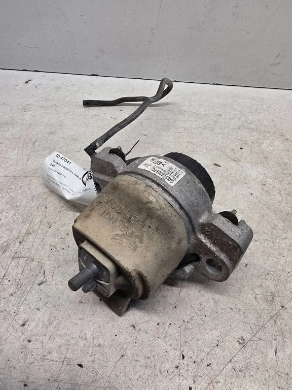 Engine mount vacuum valve – Jaguar XF X260 (2015-)