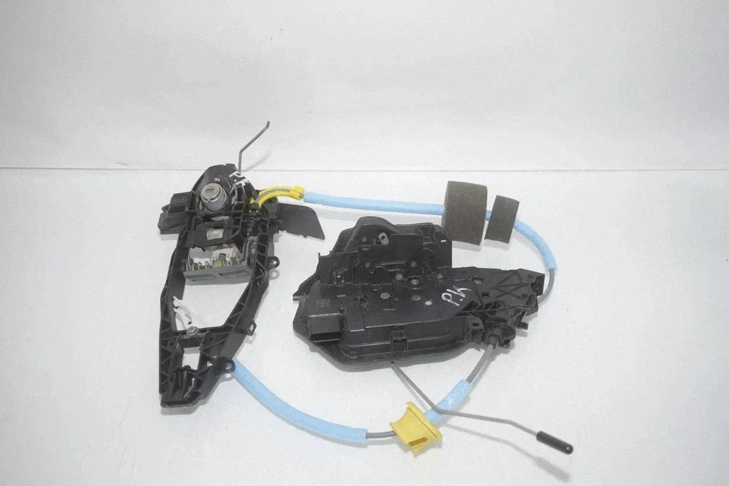 Front door lock – BMW 3 Series G20 G21 (2019-)