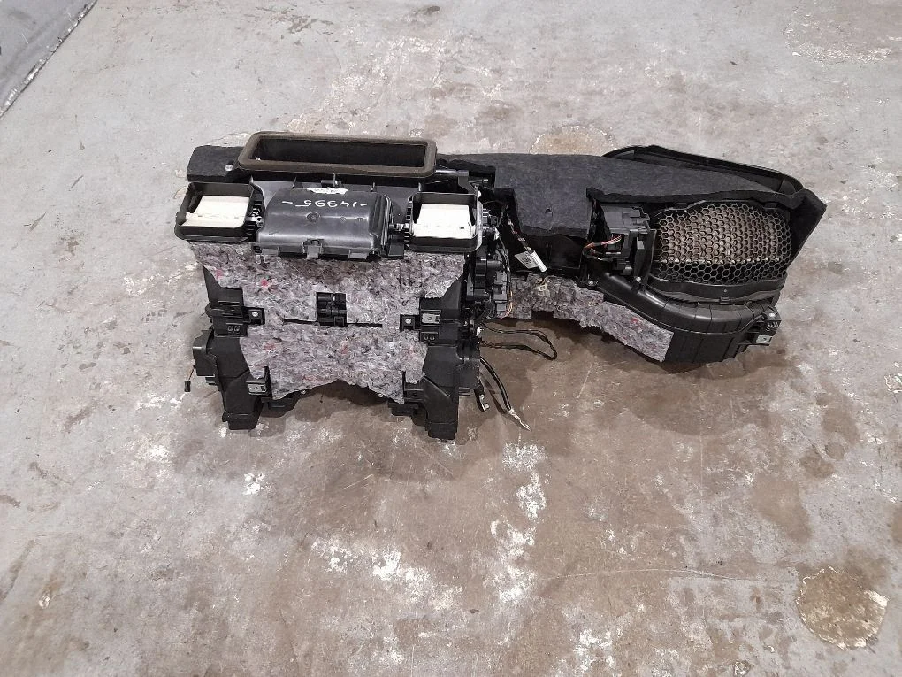 Obudowa nagrzewnicy – komplet – Mercedes-Benz Klasa E W213 (2016-)