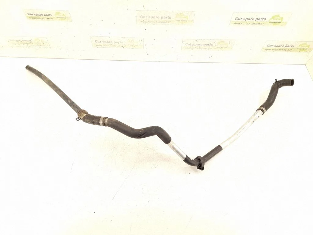 Engine coolant pipe/hose