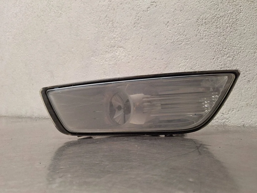 Front fog light – Ford Mondeo MK IV (2007-2014)