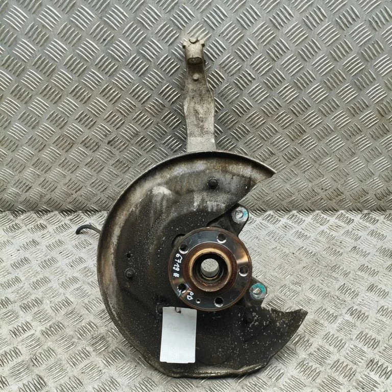 Front wheel hub – Volvo S90, V90 (2016-)