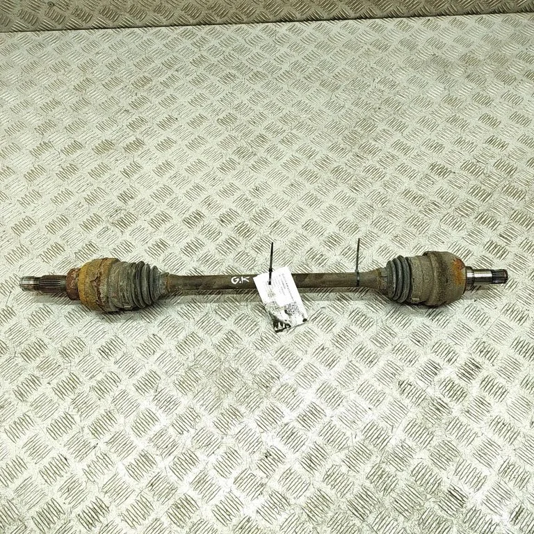Aizmugurējā pusass A2463509500
