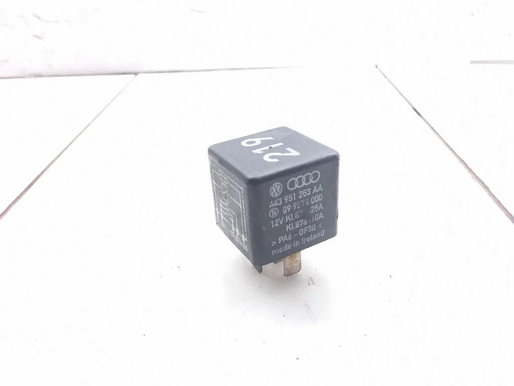 Other relay – Audi A4 S4 B6 8E 8H (2001-2005)