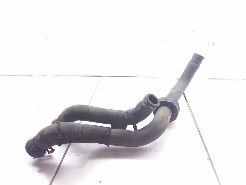 Engine coolant pipe/hose – Audi A4 S4 B6 8E 8H (2001-2005)
