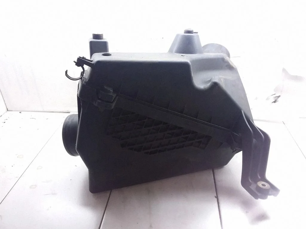 Gaisa filtra korpuss – Honda Accord (2003-2007)