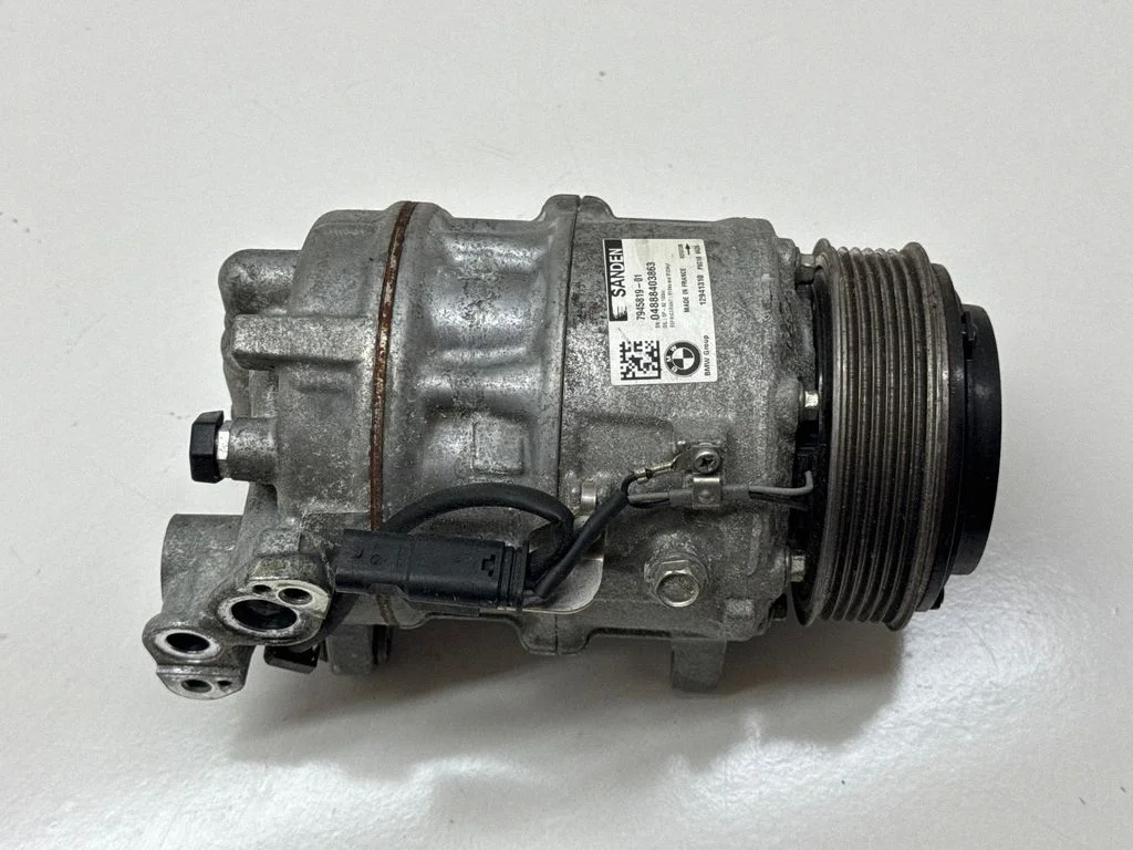 Air conditioning (A/C) compressor (pump) 7945819