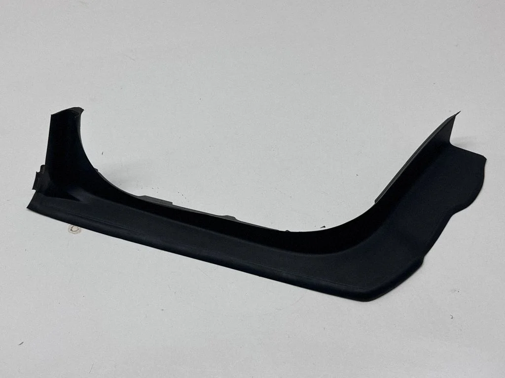 Muu pagasiruumi viimistluse osa – BMW 7-seeria G11 G12 (2015-2022)