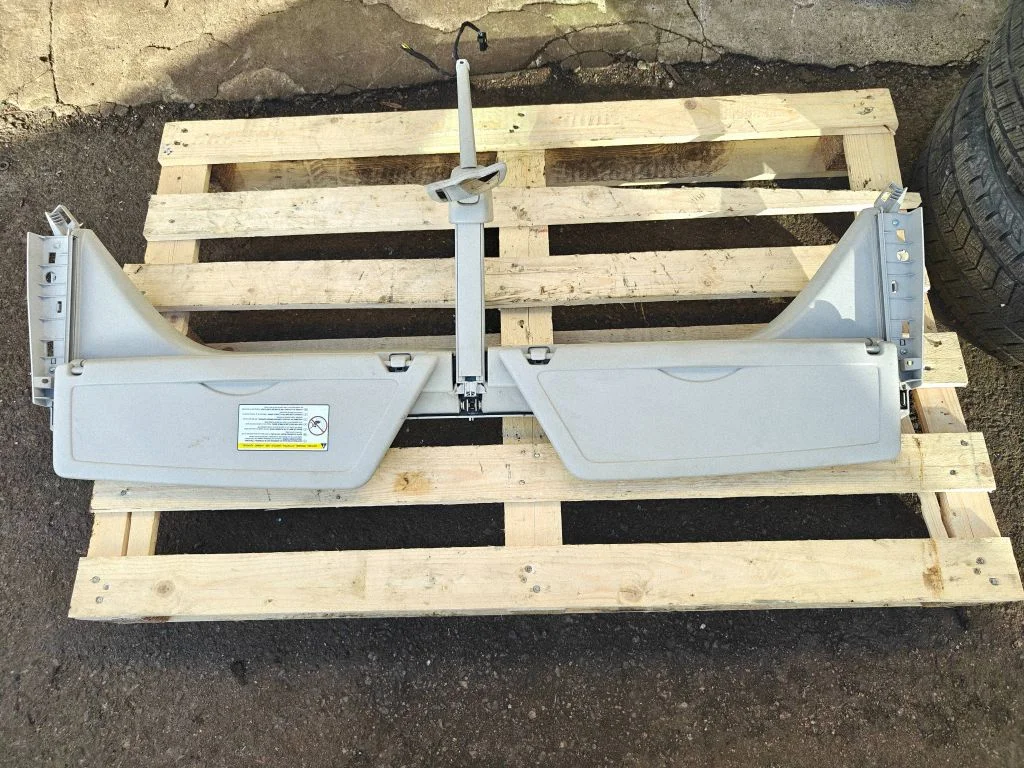 Sun visor – Citroen C4 Grand Picasso (2007-2013)