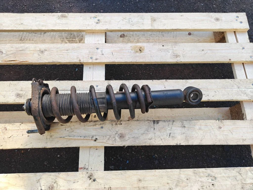 Rear shock absorber with coil spring – Toyota Corolla Verso AR10 (2004-2009)