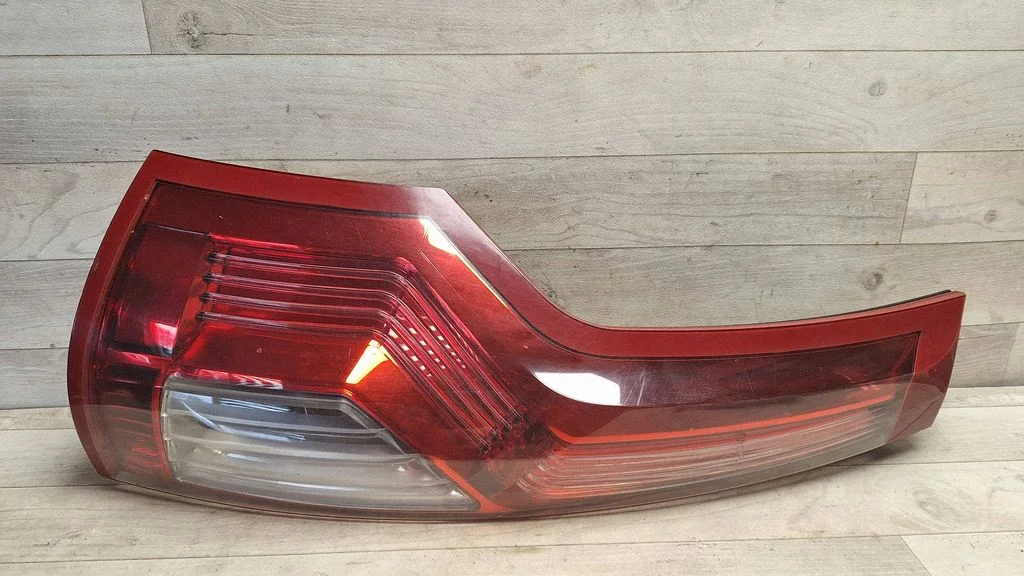 Rear/tail lights 00946601