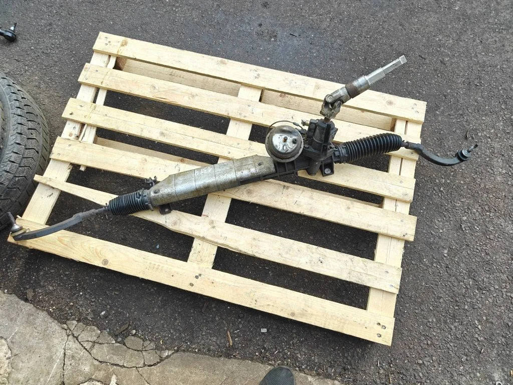 Steering rack 8672239