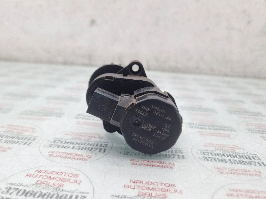 Air flap motor/actuator 7M3907511E