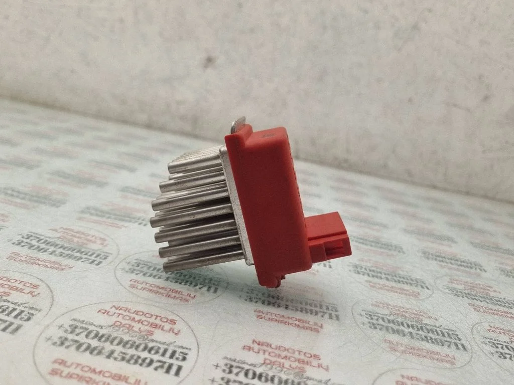 Heater blower motor/fan resistor 1J0907521