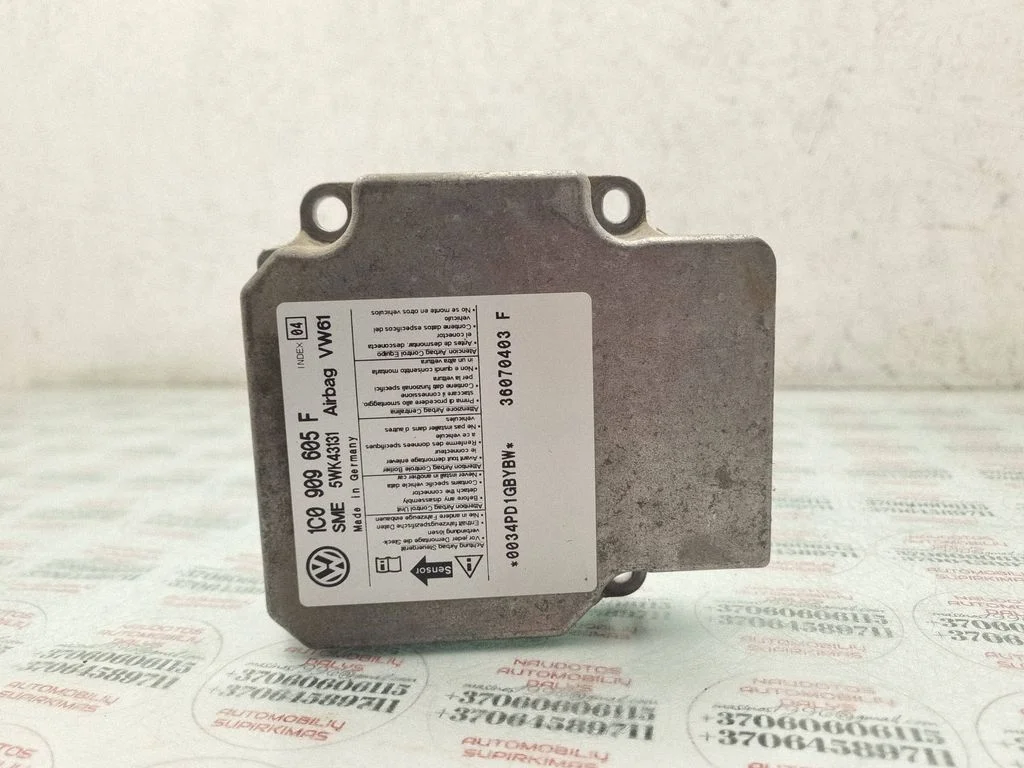 Airbag control unit/module 1C0909605F
