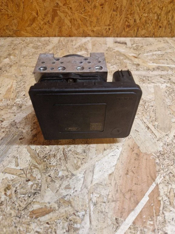 ABS block – Ford S-MAX (2015-)