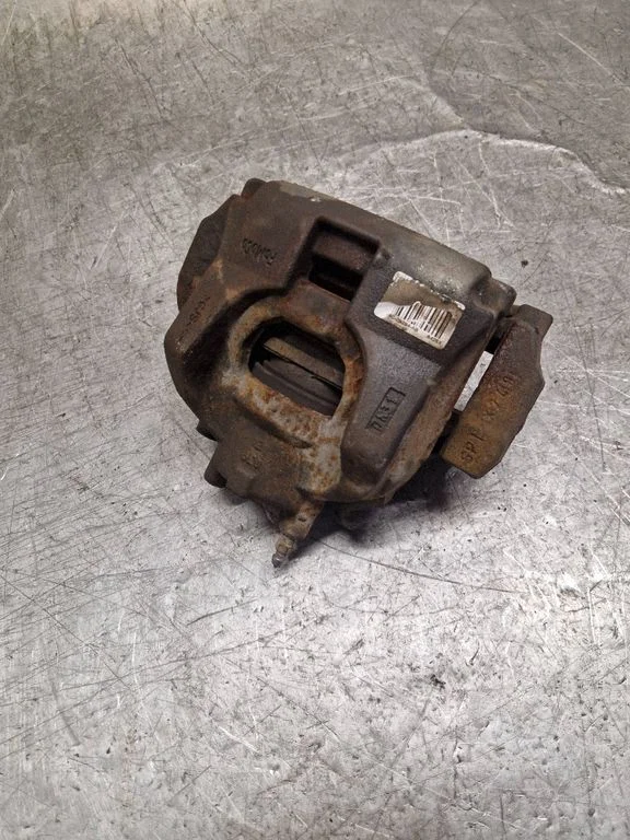 Front brake caliper A426X