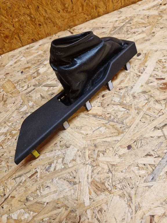 Handbrake trim – Toyota RAV 4 (XA40) (2012-2018)