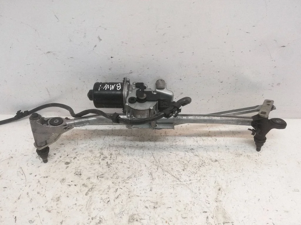 Front wiper linkage – BMW 1 Series E81 E87 (2004-2011)