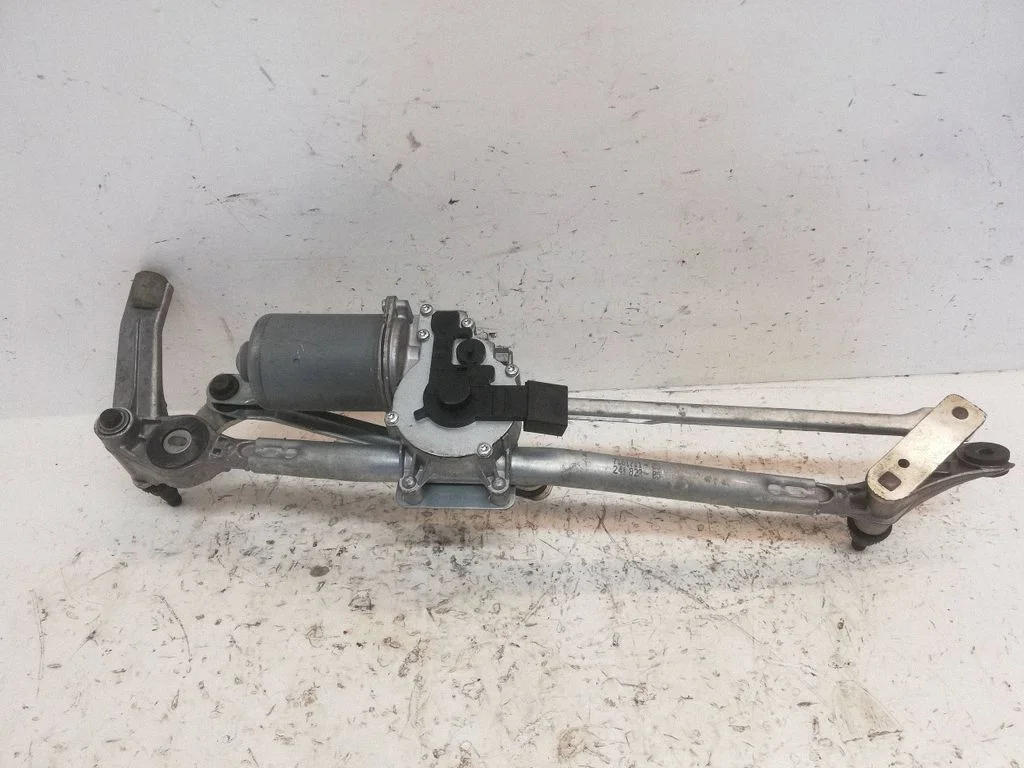 Front wiper linkage – BMW 3 Series E90 E91 (2005-2012)
