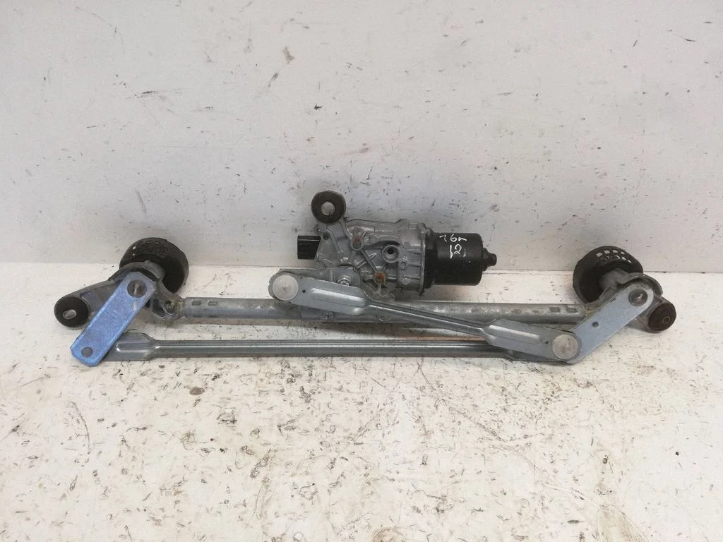 Front wiper linkage – Nissan Qashqai (2014-2016)