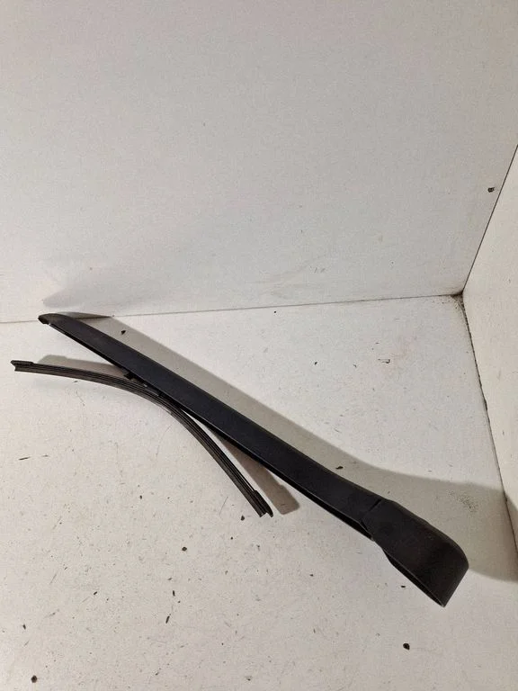 Rear wiper blade arm – Volkswagen Passat B7 USA (2012-2019)