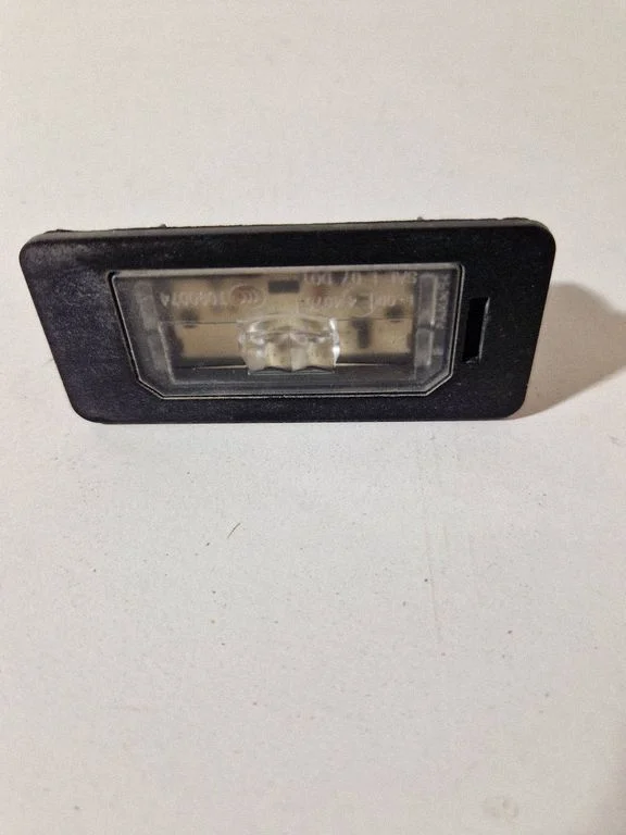 Numbrimärgi valgustus – BMW X5 F15 (2013-2017)