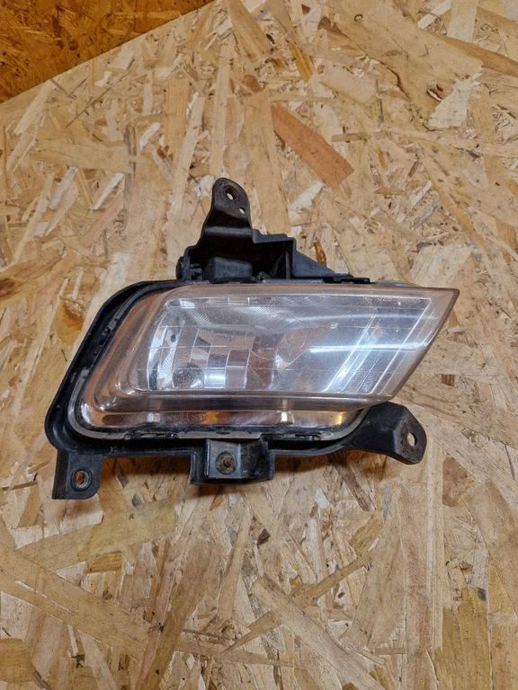 Front fog light 02B12546