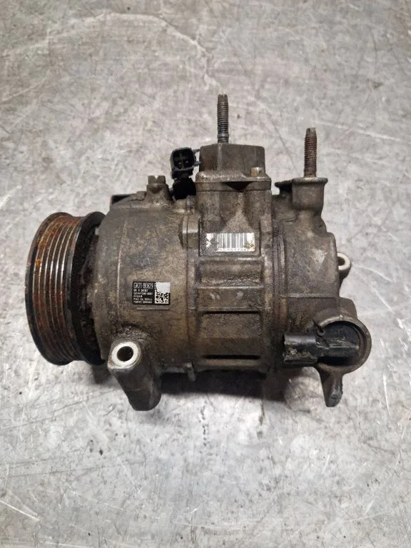 Air conditioning (A/C) compressor (pump) GE4472808891