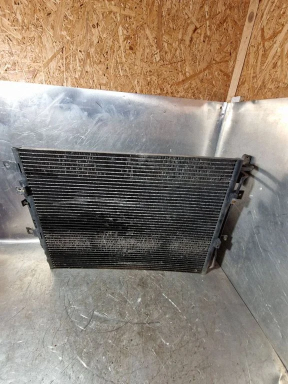 A/C cooling radiator (condenser) – Land Rover Range Rover Sport L320 (2005-2013)