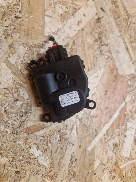 Air flap motor/actuator – Ford S-MAX (2015-)